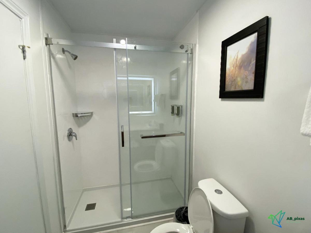 Glengarry Extended Stays Truro Bagian luar foto