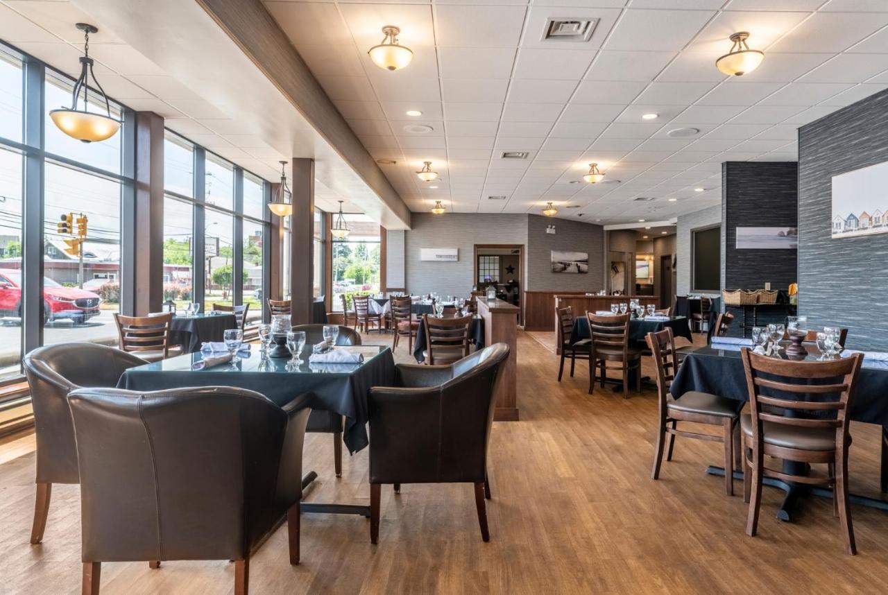 Glengarry Extended Stays Truro Bagian luar foto